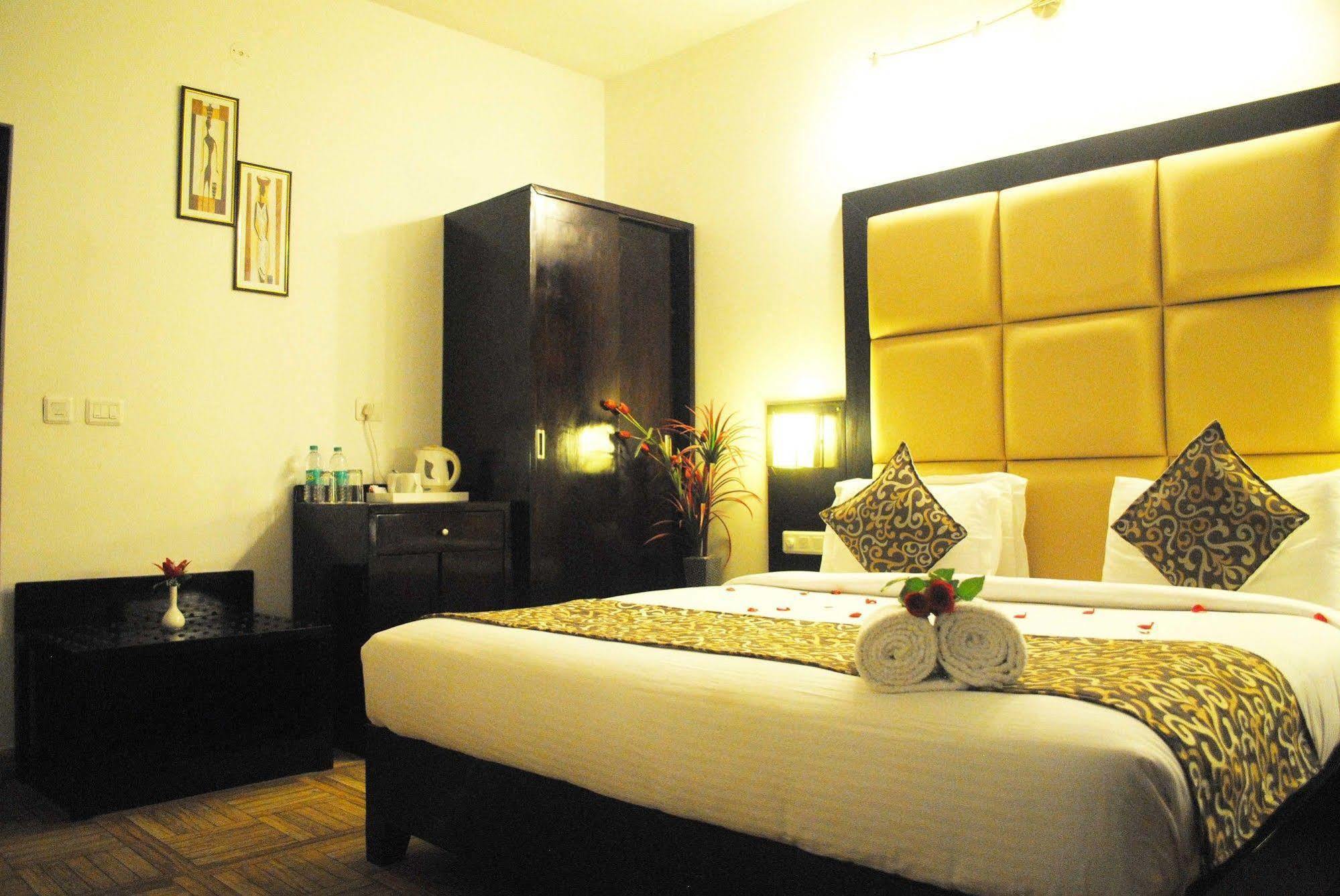 The Park Classic Jaipur Exteriör bild